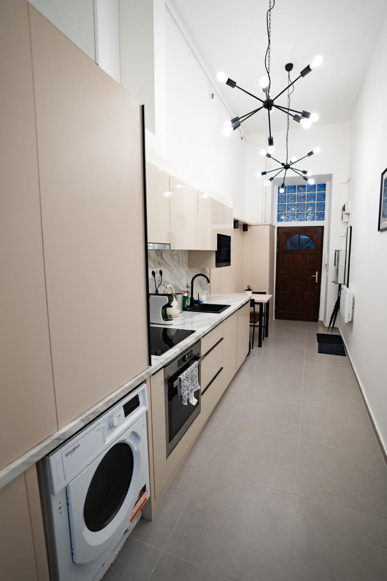 Downtown Double Room Deluxe With Joint Kitchen Budapest Exterior foto